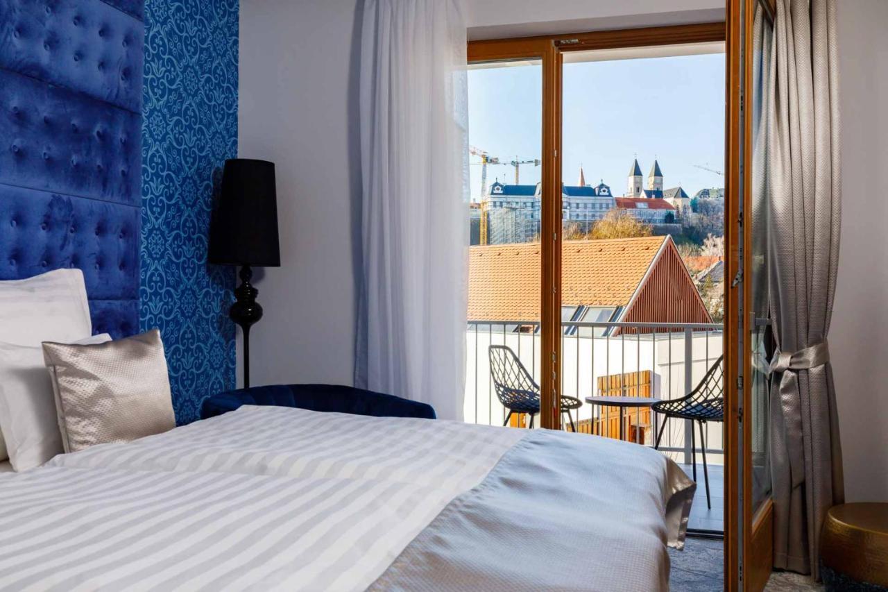 Hotel Historia Malomkert Veszprem Bagian luar foto