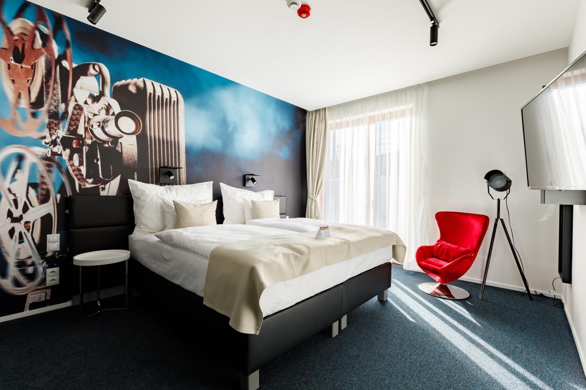 Hotel Historia Malomkert Veszprem Bagian luar foto
