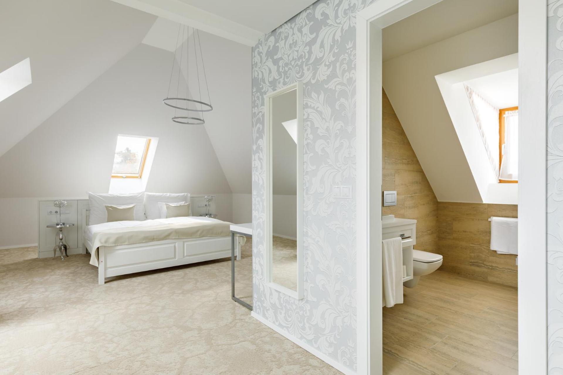 Hotel Historia Malomkert Veszprem Bagian luar foto